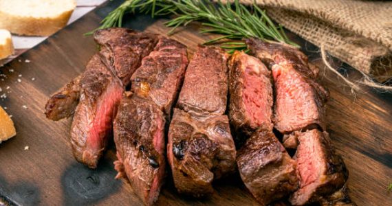 Understanding the Main Differences Between Steaks That are Rare, Medium, And Well-Done