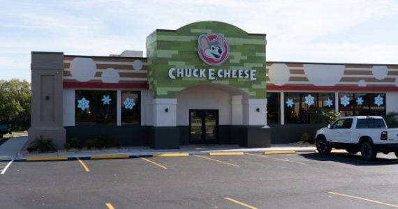 Chuck E Cheese Menu Items - Worst to Best Options
