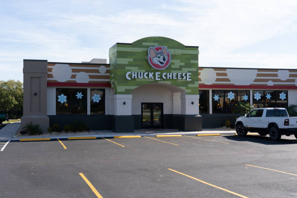 Chuck E Cheese Menu Items - Worst to Best Options