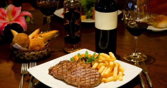 We Dined at Ruth's Chris Steakhouse And These Are Our Top Recommendations