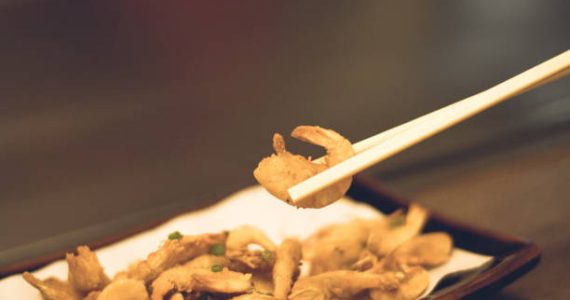 Does Fatburger offer online ordering or delivery?
